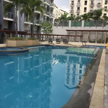 Palm Tree Villas 1 Manila Exterior photo